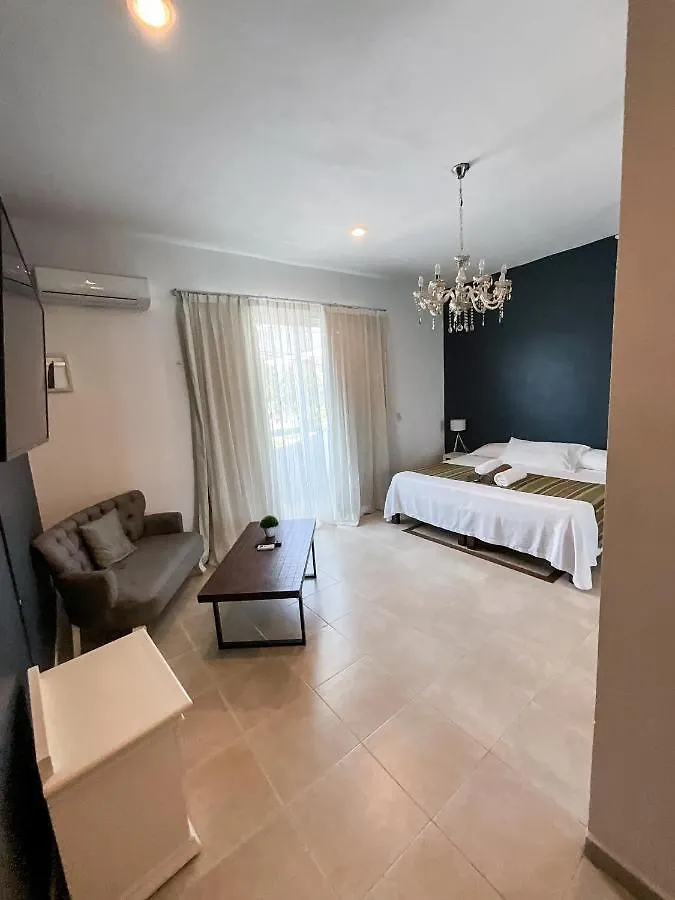 Nasim Condo Hotel Con Acceso Beach Club Gratis, Metros 5Th Avenida Playa del Carmen Aparthotel