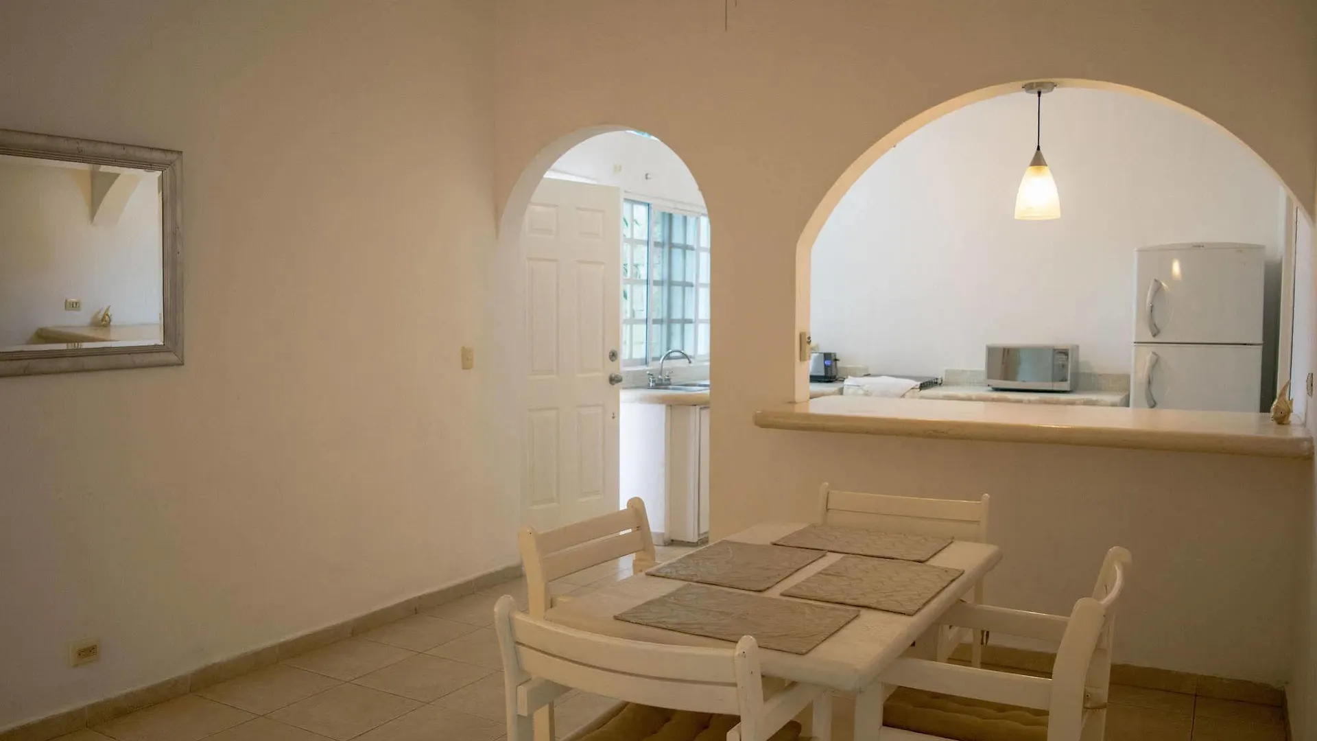 Nasim Condo Hotel Con Acceso Beach Club Gratis, Metros 5Th Avenida Playa del Carmen Mexico